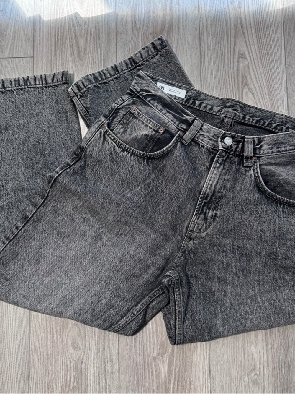 Zara Men’s Washed Black Relaxed Jeans